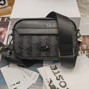Muška crossbody torba od PU kože s prugastim uzorkom, podstava od najlona, prozračna, vodootporna i antibakterijska, kompatibilna s prijenosnim računalom