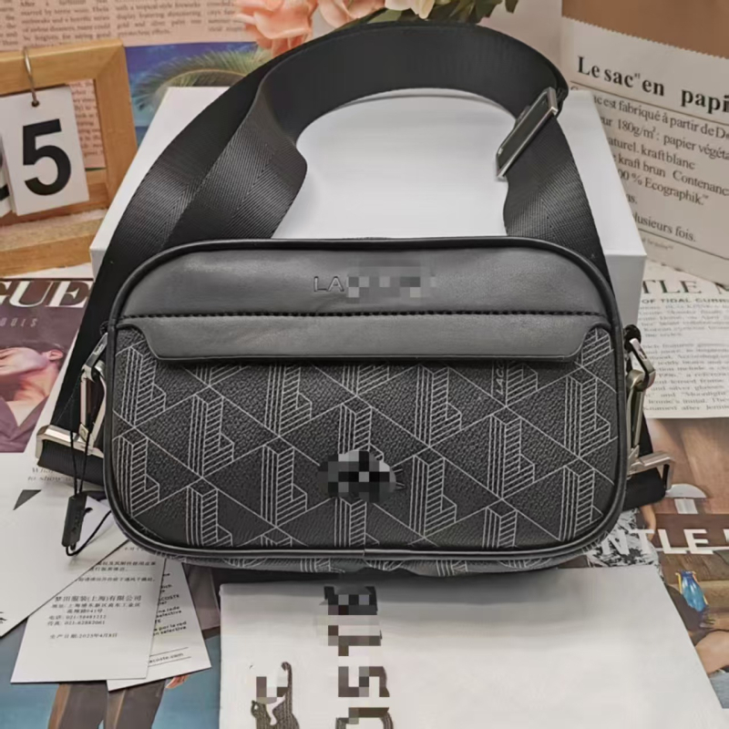 Muška crossbody torba od PU kože s prugastim uzorkom, podstava od najlona, prozračna, vodootporna i antibakterijska, kompatibilna s prijenosnim računalom