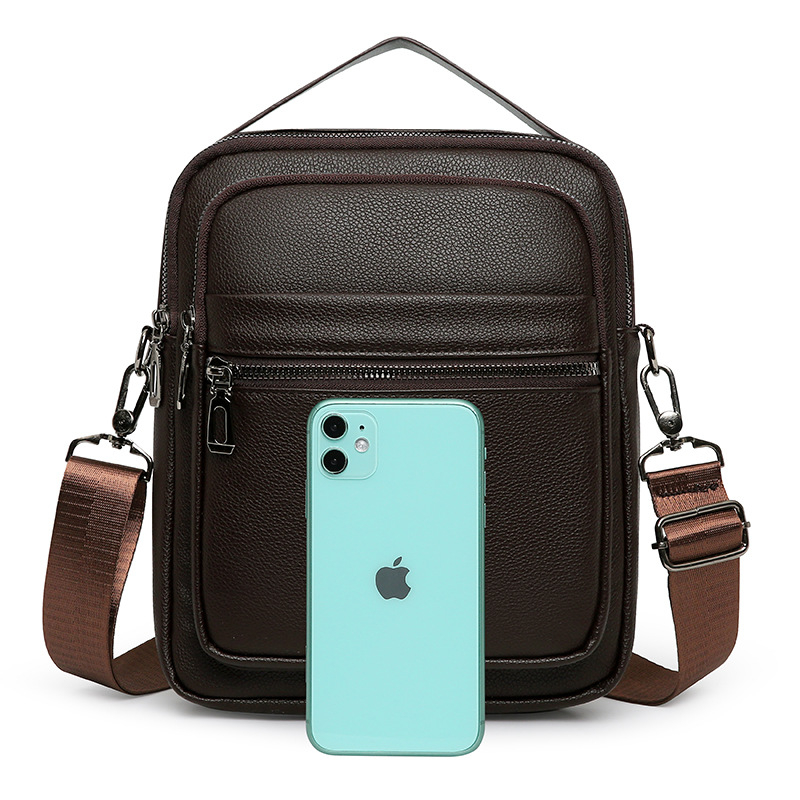 Muška crossbody torba za poslovna putovanja, PU koža, model 0440, podstava od poliesteru, s unutarnjim pretincem