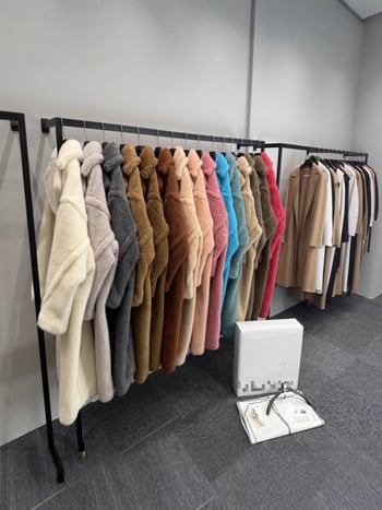 Palton Teddy Bear - Oversize lung, Brand Ry, Toamnă 2025, țesătură Woolen cu camel hair 30-50% și Wool 70-80%