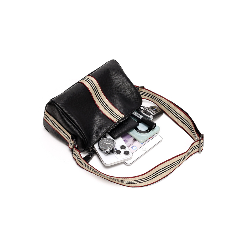 Muška crossbody torba – ulični stil, PU koža, ultralagana, podstava od poliestera, jesen 2024
