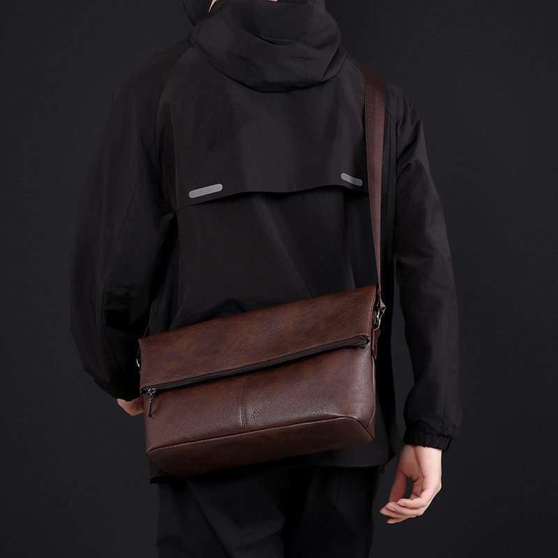 Muška crossbody torba od Oxford platna, podstava od poliestera, izlazi ljeto 2025, za poslovna putovanja