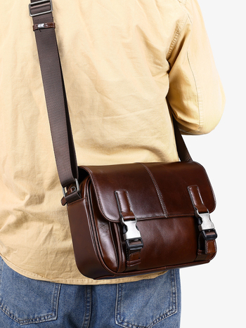 Muška crossbody torbica Maltette – prirodna koža, prvi sloj goveđe kože, ulični stil, podstava od poliestera i pamuka