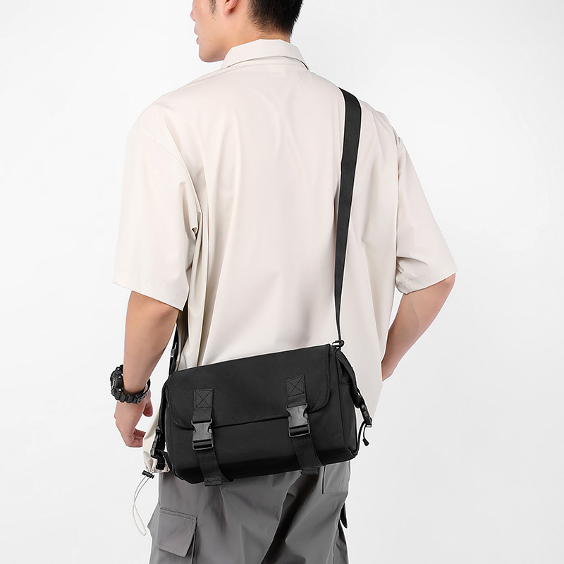 Muška crossbody torba u ulicnom stilu od najlona, otporna na habanje, podstava od poliestera, za svakodnevnu uporabu