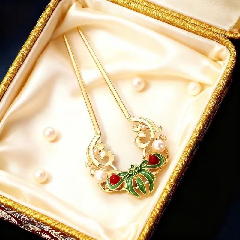 Шпилка за коса с орхидеев мотив - Vintage стил, женски аксесоар (Сплав, Орхидеев мотив, Ръчна изработка, Vintage, Женски аксесоар)