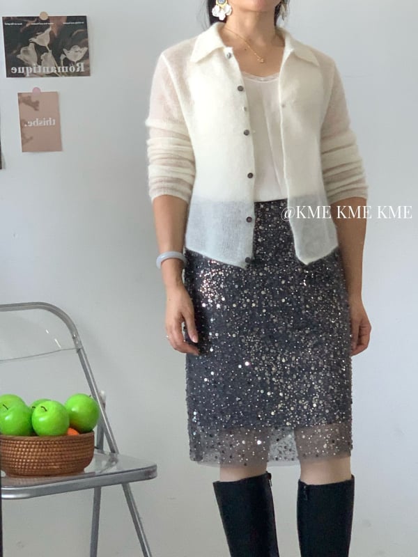 Cardigan s reverom, mohair-najlon smjesa, podstava od ovčje vune, uski kroj, rukavi felinar
