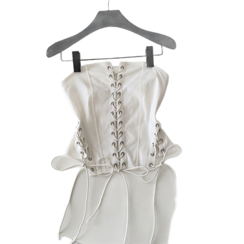 Топ без презрамки с тесен силует, полиестер, лека еластичност