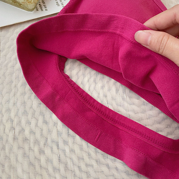 Najlon potkošulja s jastučićima za poprsje, bez leđa, križni stražnji dio, integrirani grudnjak, glavni materijal 80–90% najlona