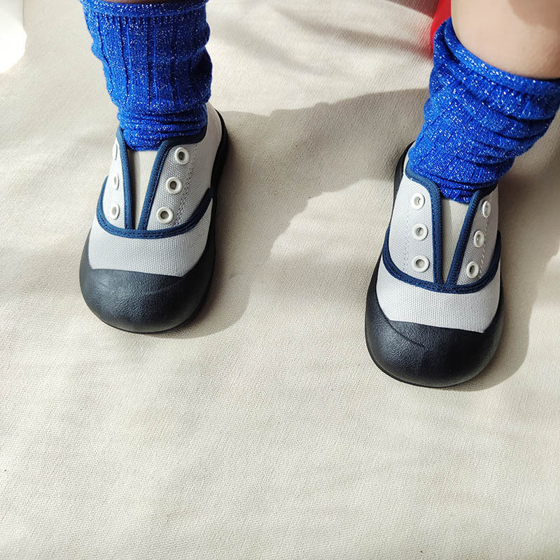 2025 proljeće unisex dječje tenisice bez vezica, kontrastne boje, niski kroj, platnene