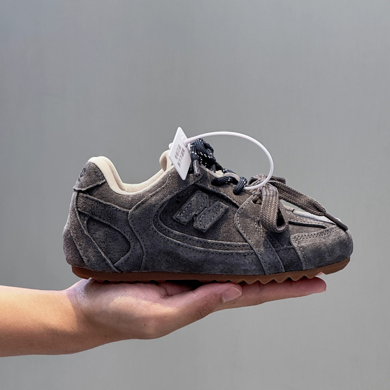 Unisex dječje tenisice s Velcro trakama — za uzrast 4–16 godina; proljeće i jesen; gornji materijal: super vlakno; đon: guma; uzorak: slova