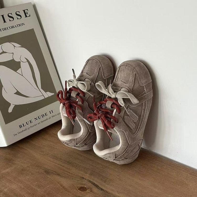 Dječje tenisice za trčanje (gornji dio: sintetička koža; kopče na Velcro traku; potplat: guma; unisex)