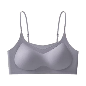 Sportmelltartó lift funkcióval, rögzített dupla vállpántokkal, kosár 3/4, közepes formájú, külső Nylon/Poliamid anyag, bélés Spandex 70–80%