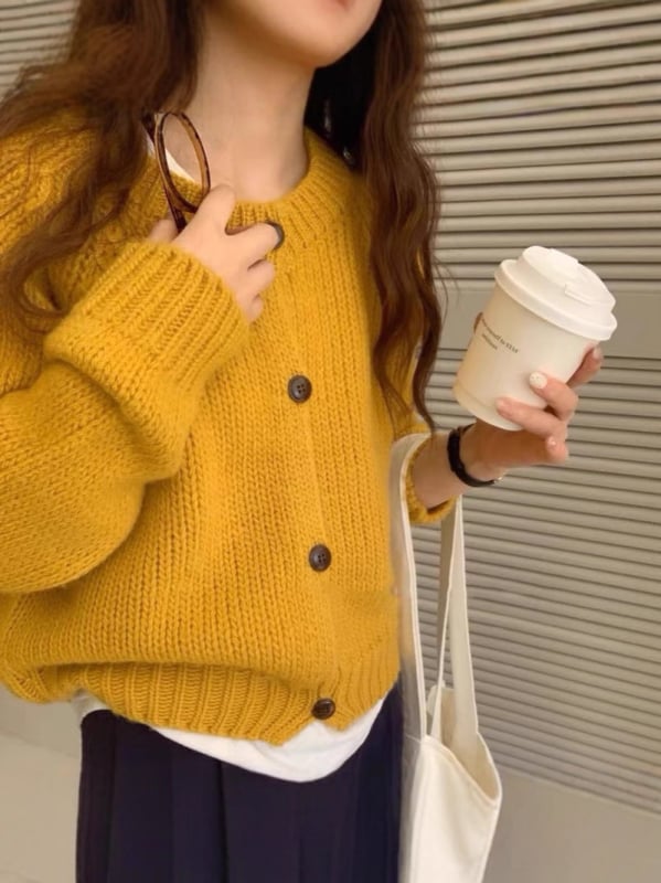 Кардиган за жена, вълна 95%+, свободна кройка, реглан ръкав, кръгла яка