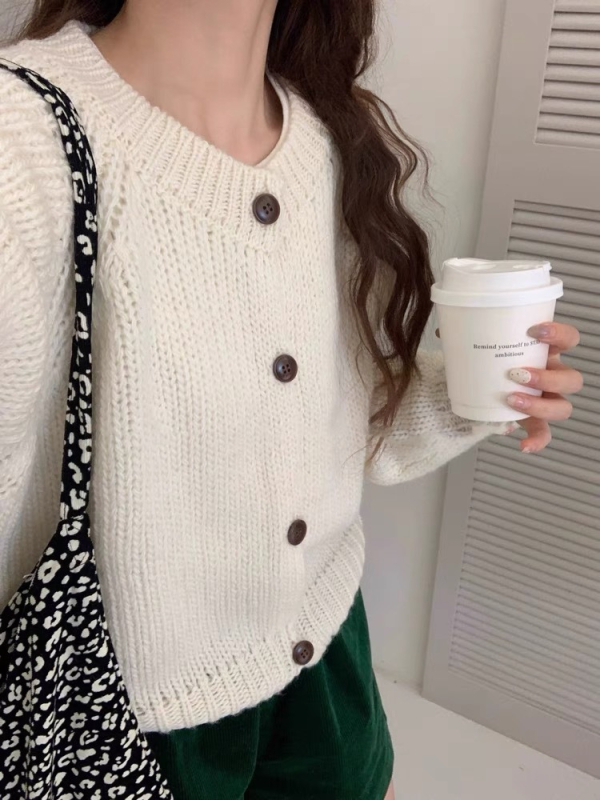 Кардиган за жена, вълна 95%+, свободна кройка, реглан ръкав, кръгла яка