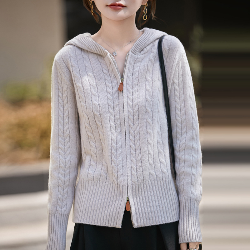 Ženski vuneni kardigan s kapuljom, debelo pletenje, kabelski uzorak, dvostruki zip, sadržaj vune 95%+