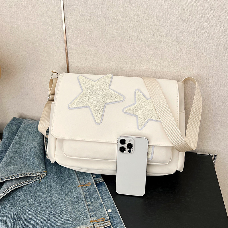 Torba preko ramena s poklopcem, platnena torba, street stil, vodoravni kvadratni oblik, magnetsko zatvaranje, unutarnji džep za telefon, mekana unutrašnjost, bez podstave