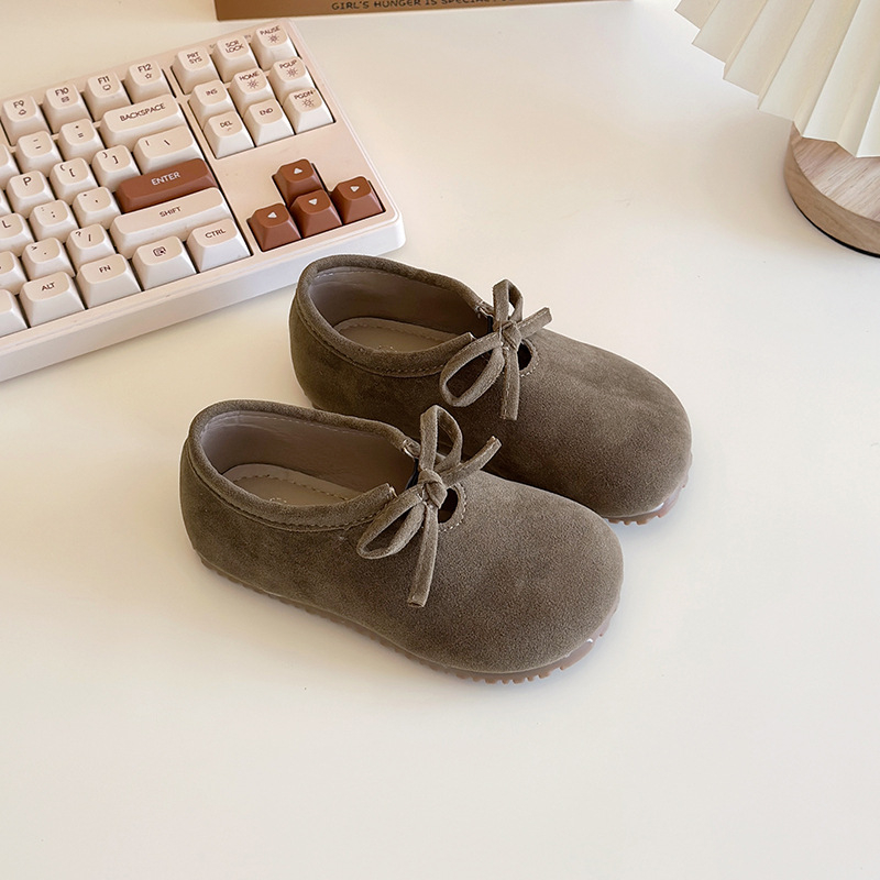 Djevojčice loafers u korejskom stilu, retro dizajn; gornji PU, đon od gume, Velcro zatvaranje, prozračne, protuklizne