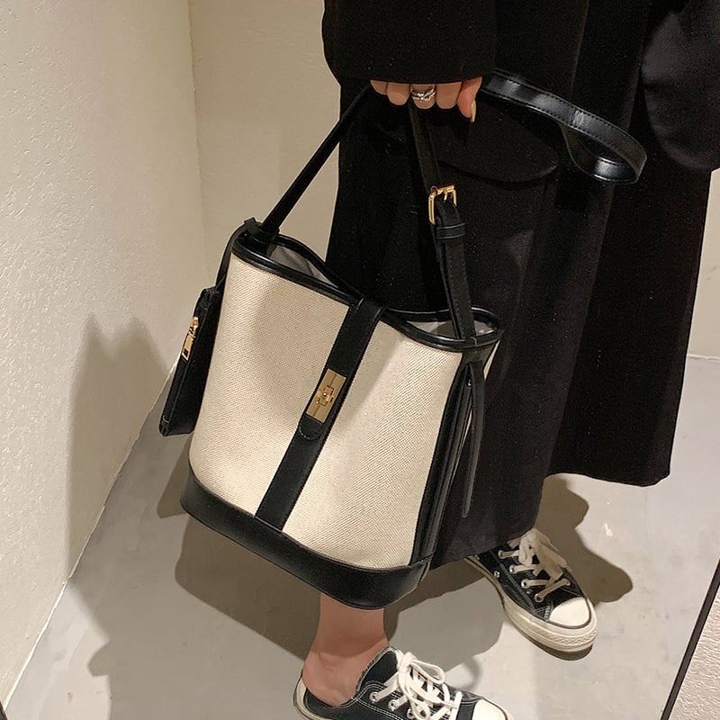 Bucket torba od PU materijala, crossbody stil, zaključavanje, podstava od poliestera, unutarnja džep za telefon