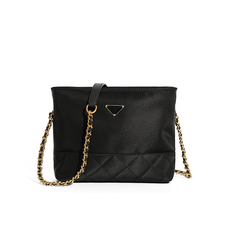 Γυναικεία τσάντα crossbody σε αστικό απλό στυλ, ύφασμα Oxford, οριζόντια τετράγωνη μορφή, κλείσιμο με φερμουάρ, εσωτερικοί χώροι (φερμουάρ, θήκη για κινητό, θήκη για ταυτότητα).