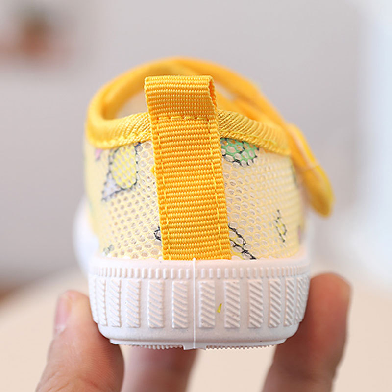 Pantofi unisex pentru copii mici, partea superioară din plasă, închidere cu Velcro, imprimeu cu desene animate, pentru 12–36 de luni, potriviți pentru vară, primăvară și toamnă