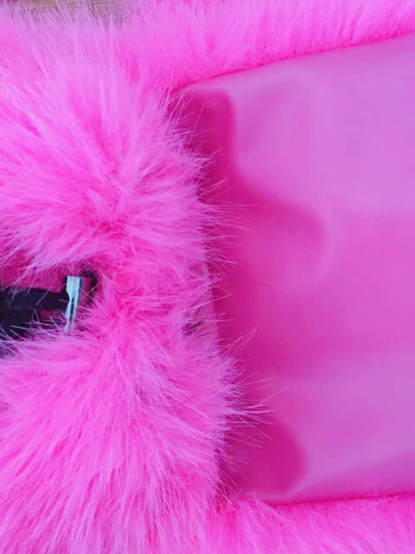 Σακίδιο με τεχνητή γούνα αλεπούς, κλείσιμο με κορδόνι, μεγάλη χωρητικότητα, εσωτερική θήκη για κινητό, τρισδιάστατος εξωτερικός σχεδιασμός