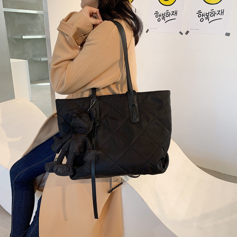 Ženska Tote torba Diamond-Quilted, Velika kapacitet, Gradski stil, Oxford platno, Horizontalni kvadratni oblik, Zatvarač, Unutarnji džepovi: zip, džep za telefon, džep za kameru, s kapom, Dvostruke ručke — Jesen 2025