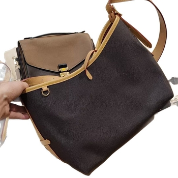 Carryall τσάντα με σχέδιο μπαγκέτας σε σχήμα κέρατος, μονογραμματισμένο στυλ μηνύματος, εσωτερική θήκη για κινητό, δέρμα αγελάδας πρώτης στρώσης, αστικός μινιμαλισμός