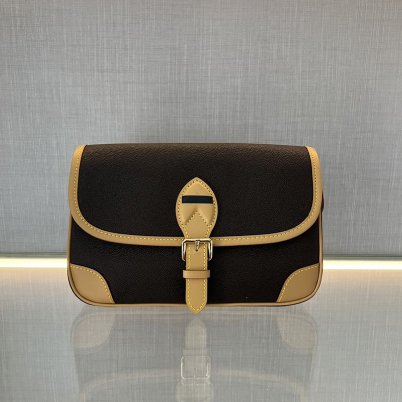 Carryall τσάντα με σχέδιο μπαγκέτας σε σχήμα κέρατος, μονογραμματισμένο στυλ μηνύματος, εσωτερική θήκη για κινητό, δέρμα αγελάδας πρώτης στρώσης, αστικός μινιμαλισμός