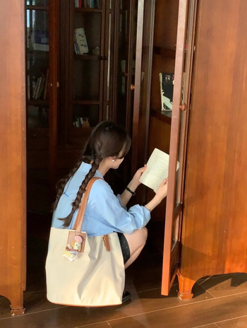 Geantă Tote spațioasă, în stil coreean, din nailon impermeabil, simplă și ușoară pentru utilizare zilnică, Toamnă 2024