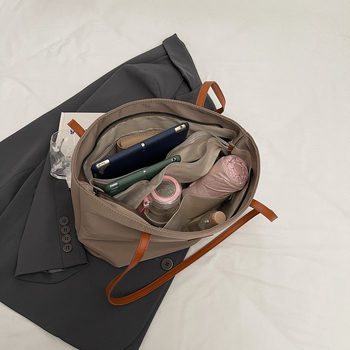 Torba za ramena u bucket stilu, od Oxford platna, velika kapaciteta (zip zatvarač; džep za telefon)