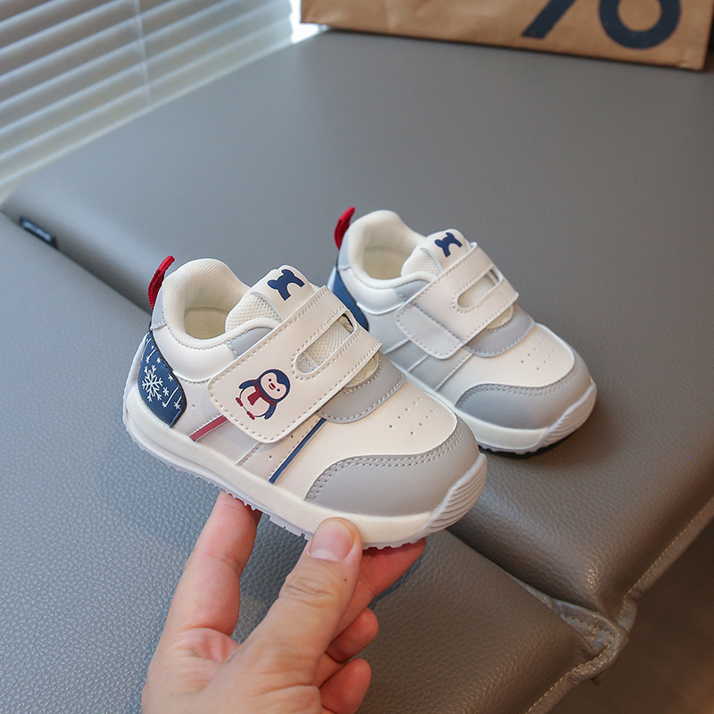 Patike za djecu s gornjim dijelom od mikrovlaknaste kože, mekana potplata, anti-slip, Velcro zatvarač, crtani uzorak