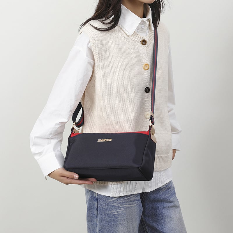 Unisex τσάντα ώμου με ύφασμα Oxford, σχήμα μαξιλαριού, κλείσιμο με φερμουάρ, τσέπη για κινητό