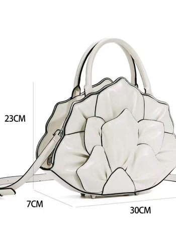 Torba za rame i crossbody u obliku lotosa, umjetna koža, zatvarač, unutarnja pretinac sa zatvaračem, Oxford podstava, brend FIMAK, ljeto 2025 izdanje