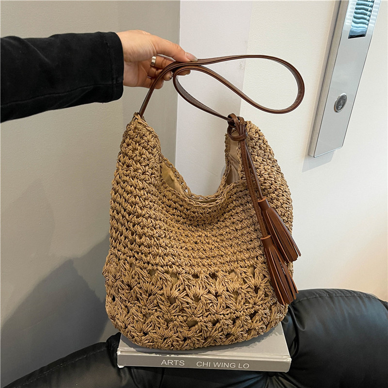 Torba Tote od slame — gradski minimalistički stil, zatvarač, poliester podstava, uspravni kvadratni oblik