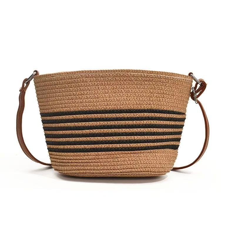 Ženska slamena bucket torba s crossbody naramenicom, zatvarač, poliester podstava, unutarnja ID pretinica, proljeće 2025