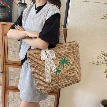 Geantă de umăr din hârtie, închidere cu fermoar, căptușeală poliester, buzunar pentru documente, primăvara 2025