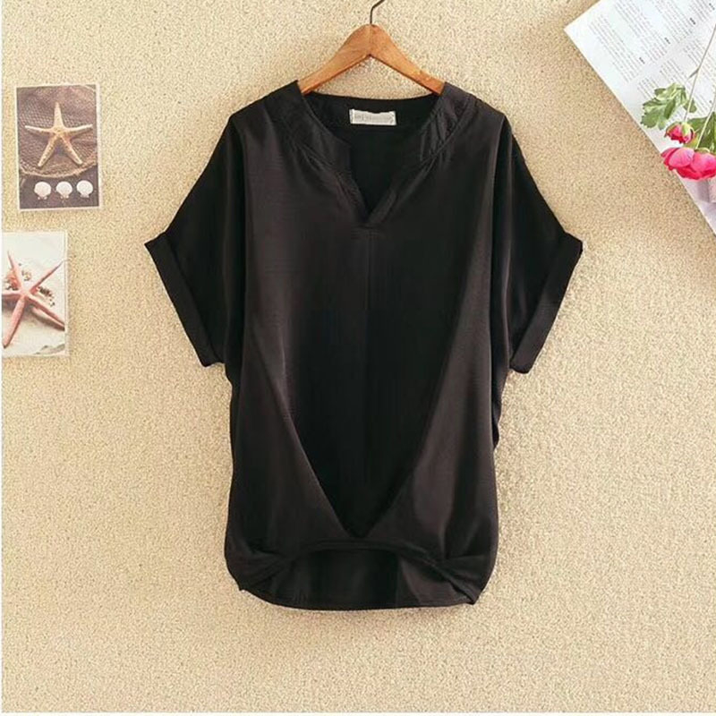 Cămașă din sifon cu decolteu în V și mâneci tip bat, mâneci scurte, poliester 80–90%