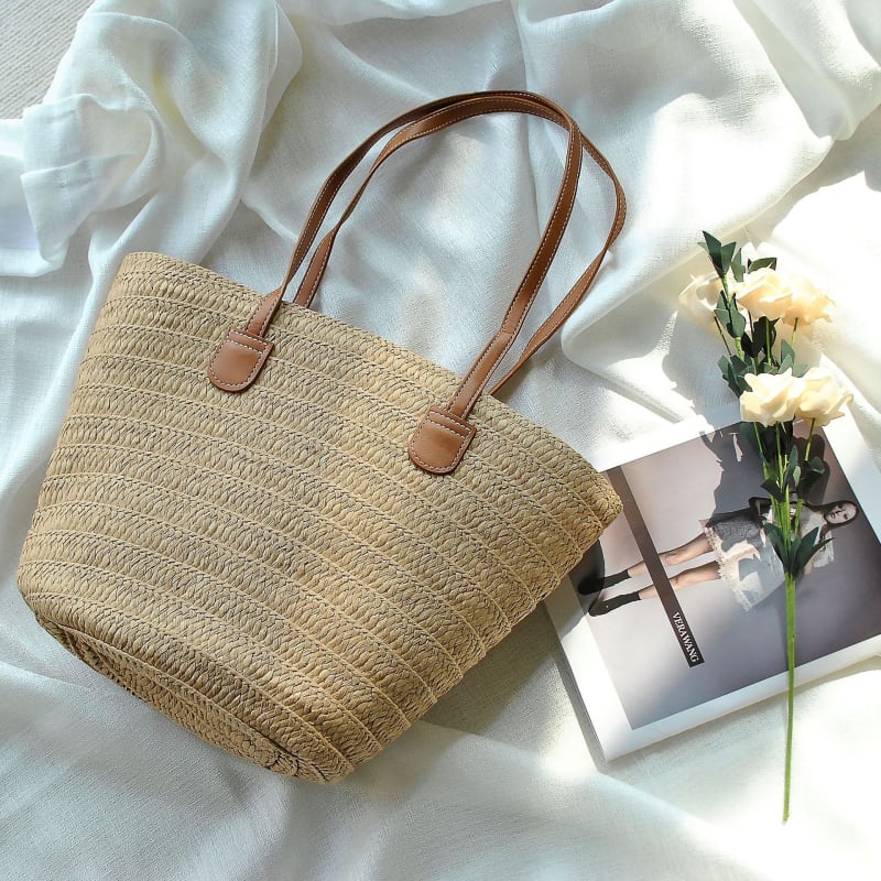 Papírtáska bevásárláshoz városi letisztultság stílusban, cipzáras zárás, vízszintes négyzet alakú forma, poliészter bélés