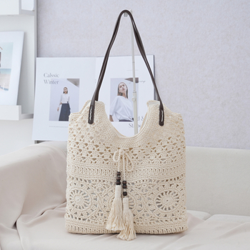 Városi egyszerű stílusú tote táska, papíranyag, vízszintes négyszög alak, cipzáras nyitás, telefonzseb