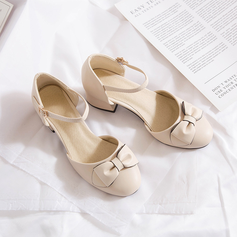 Lányoknak szóló szandál – Hercegnő stílus, felső rész mesterséges bőr, csúszásmentes gumitalp, Birkenstocks, 7–16 évesek