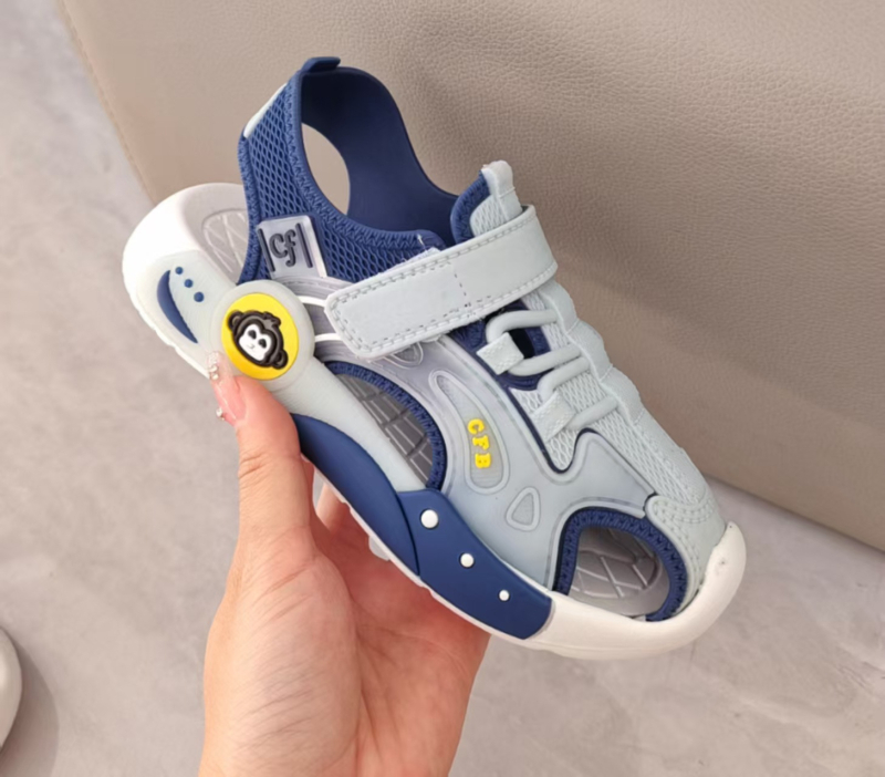Sportske sandale s zaštitom prsta za djecu, gornji dio i đon PVC, unisex casual plažne sandale, ljeto 2025, uzrast 4–12