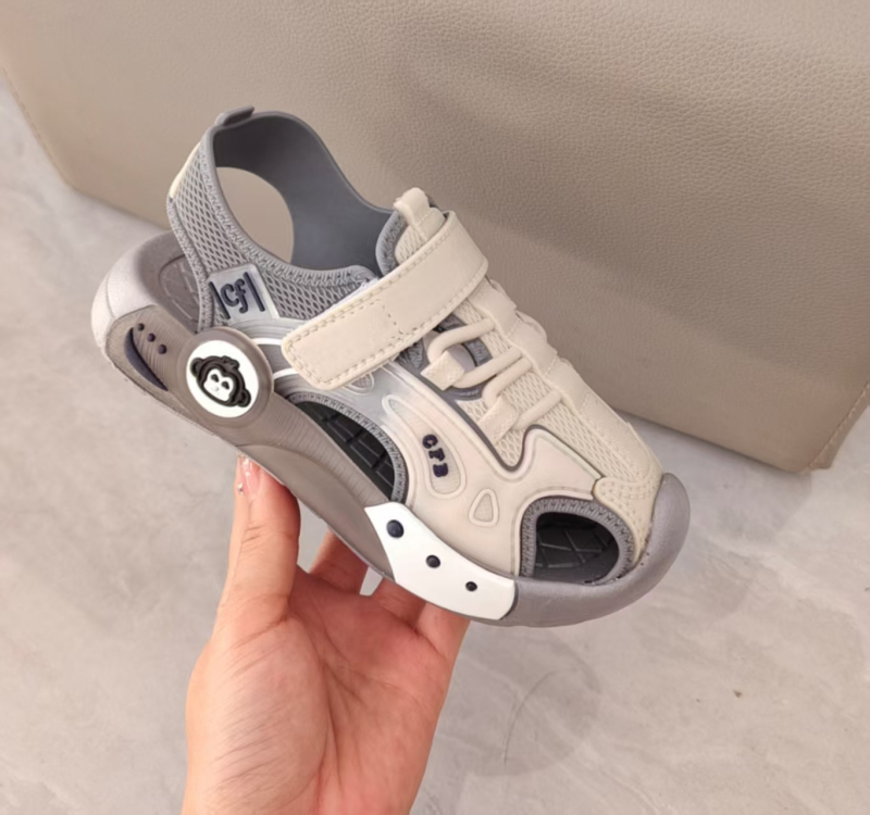Sportske sandale s zaštitom prsta za djecu, gornji dio i đon PVC, unisex casual plažne sandale, ljeto 2025, uzrast 4–12