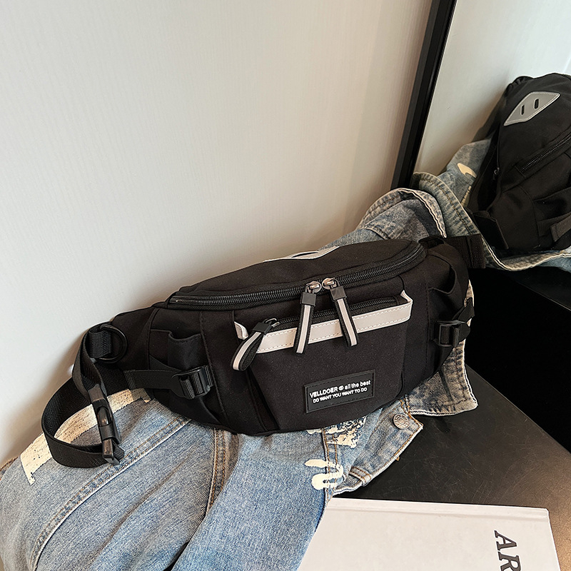 Ženska crossbody torba u Street-Trend stilu, najlon, podstava od poliestera, zatvarač, unutarnja pregrada sa zatvaračem, za slobodno vrijeme putovanja