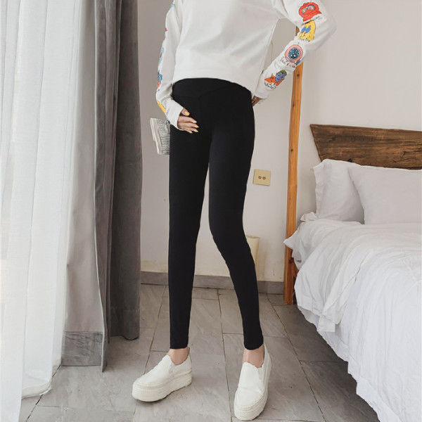 Várandós őszi-téli szett Chenille anyagú, 90–95% elasztán, hosszú ujjú, 3/4 hosszú nadrág, japán-koreai lazább stílus