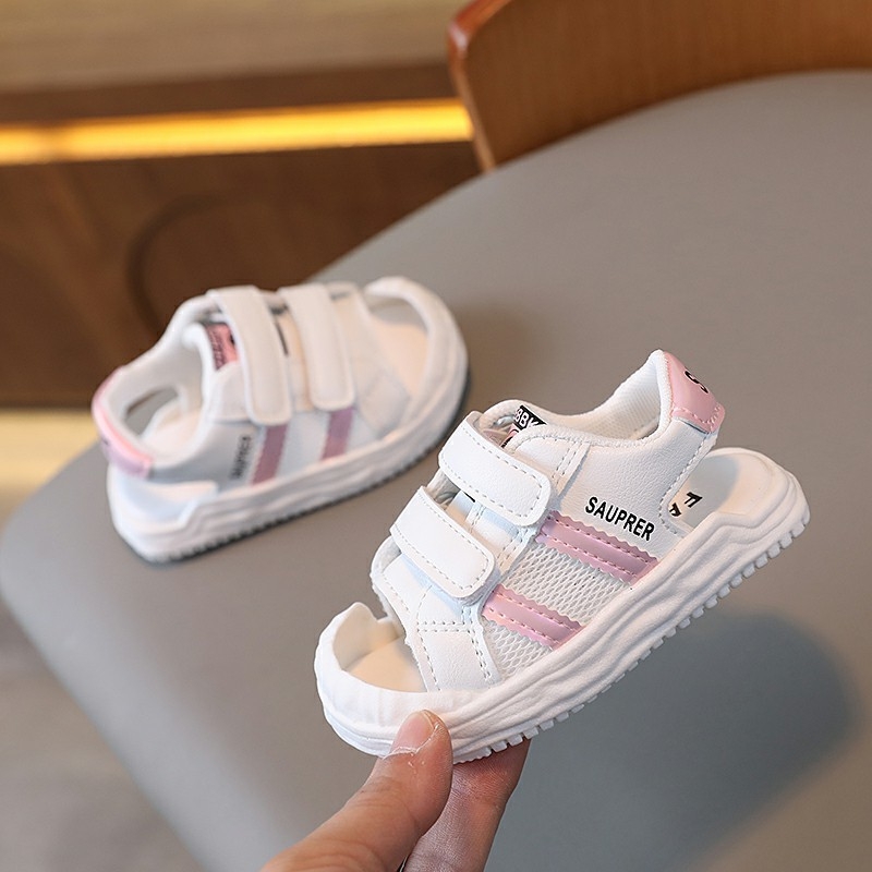 Unisex dječje ljetne sandale za 12–36 mjeseci, mrežasti gornji dio, Velcro kopčanje, niski profil, zatvoren prst