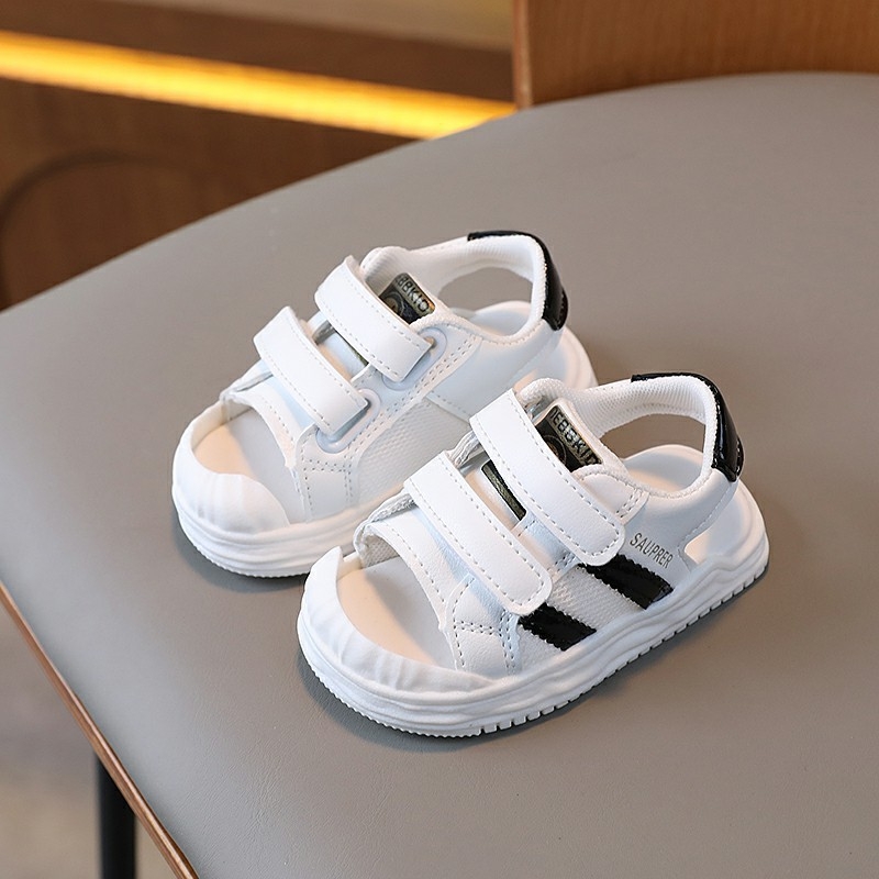 Unisex dječje ljetne sandale za 12–36 mjeseci, mrežasti gornji dio, Velcro kopčanje, niski profil, zatvoren prst