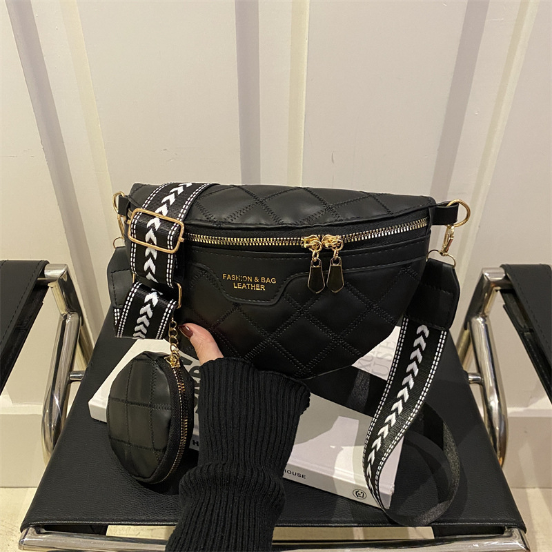 Crossbody torba s dijamantnim uzorkom, PU materijal, vodoravni kvadratni oblik, zatvaranje zipom, podstava od poliestera, jednodijelni remen