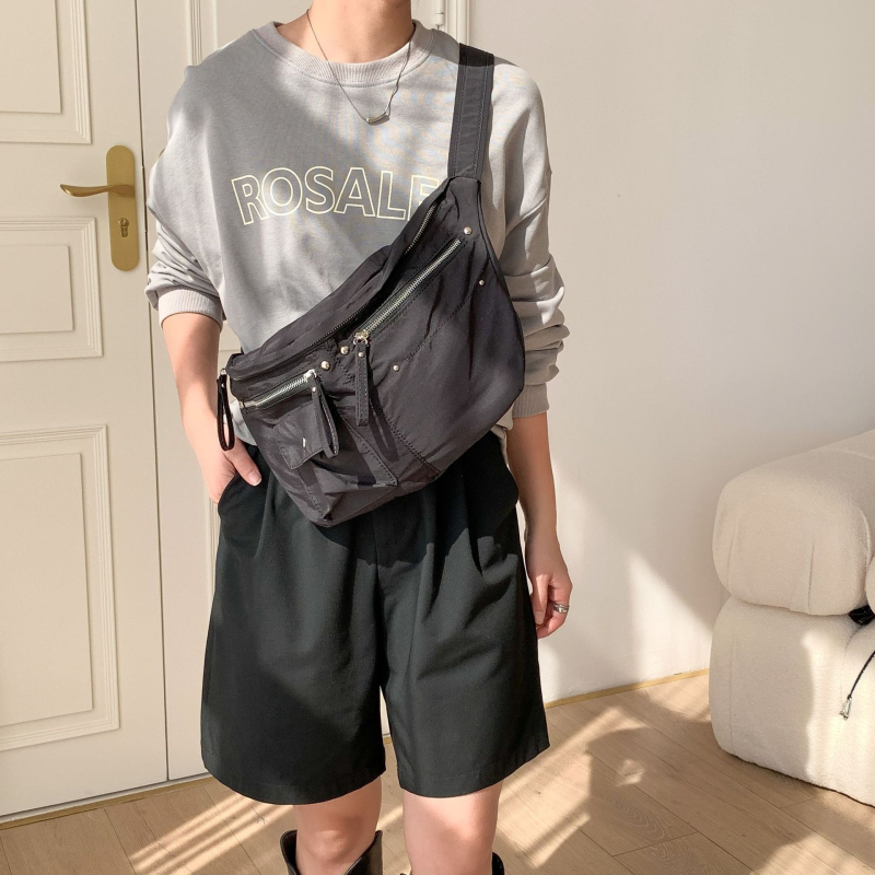 Najlonska crossbody torbica, Dumpling Bag stil, oblik dumpling, zatvaranje na zip, unutarnja džep s zipom