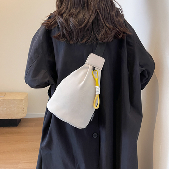 Ženska nylon messenger torba, gradski stil jednostavnost, poliesterska podstava, zatvaranje zatvaračem, 3D vanjski oblik