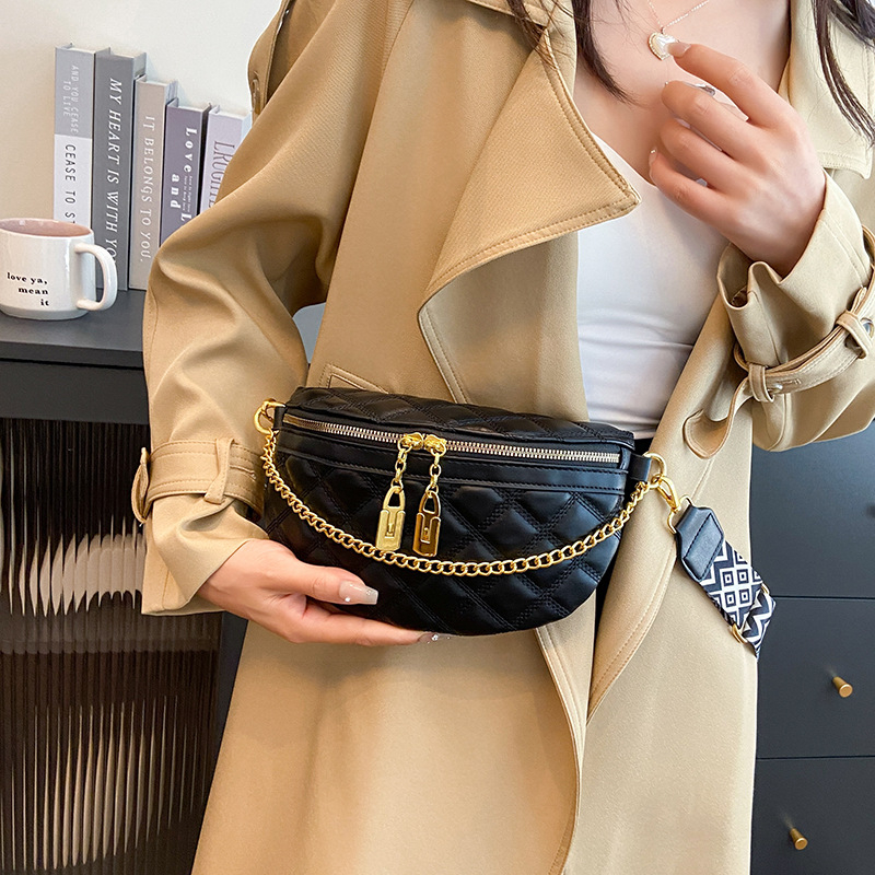 Női láncos crossbody táska Chanel-stílusban - nyár 2025, PU bőr, cipzár, belső poliészter bélés, telefonrekesz